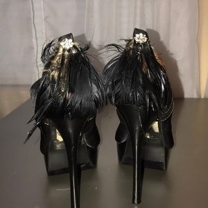 Black feathers